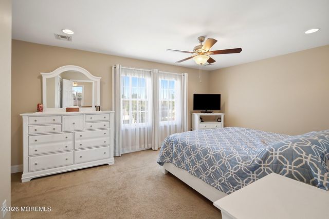910 5th Street, Union Beach, NJ 07735