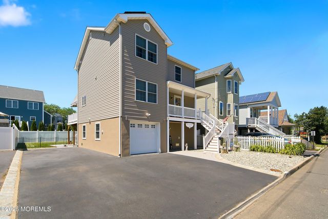 910 5th Street, Union Beach, NJ 07735