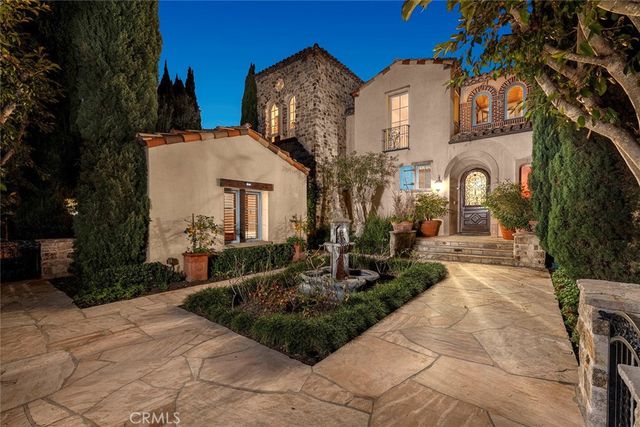 50 Copper Creek, Irvine, CA 92603