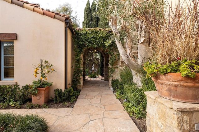 50 Copper Creek, Irvine, CA 92603