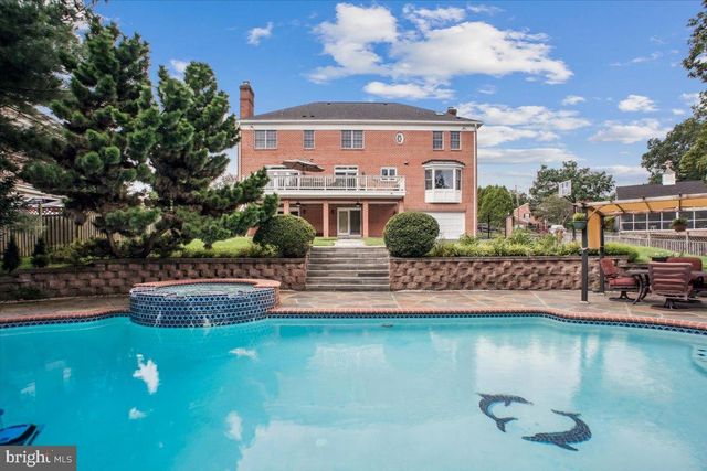 9917 KENDALE RD, Potomac, MD 20854