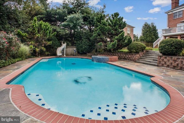 9917 KENDALE RD, Potomac, MD 20854