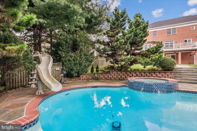 9917 KENDALE RD, Potomac, MD 20854