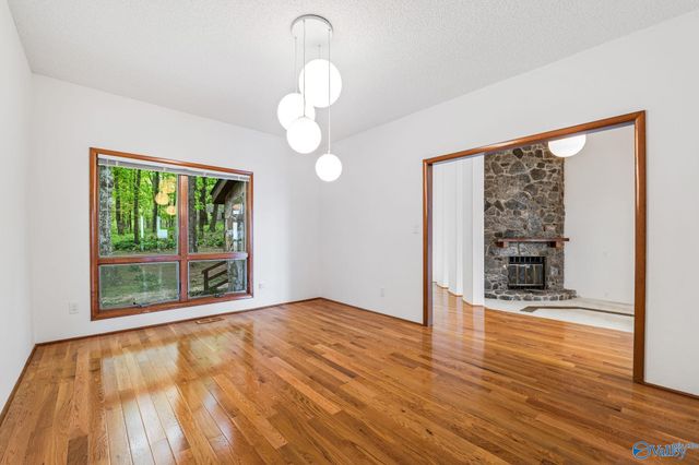 5000 Sunset Bluff, Huntsville, AL 35803
