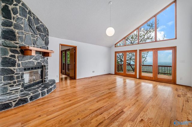 5000 Sunset Bluff, Huntsville, AL 35803