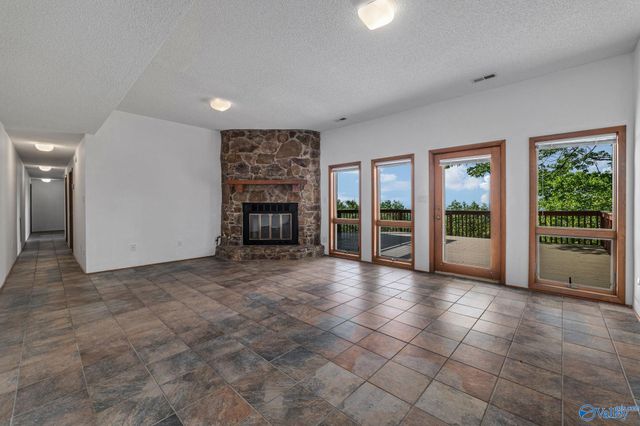 5000 Sunset Bluff, Huntsville, AL 35803