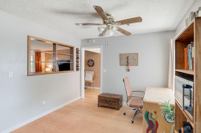 1526 Quail Cir, Roseville, CA 95661