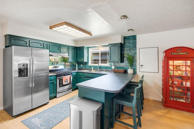 1526 Quail Cir, Roseville, CA 95661