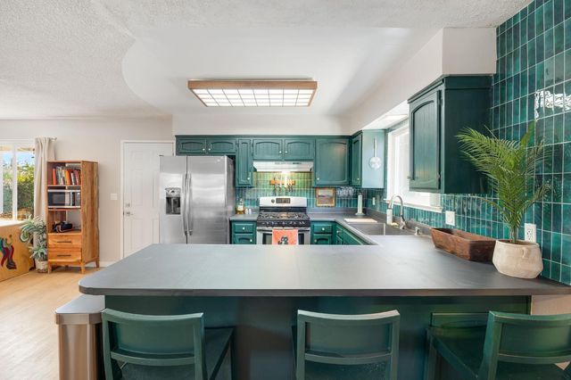 1526 Quail Cir, Roseville, CA 95661