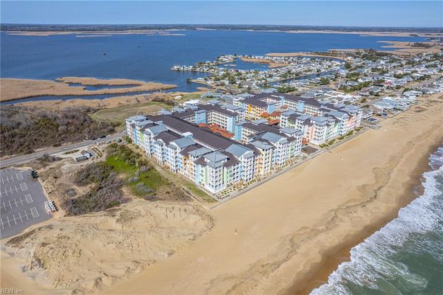 3738 Sandpiper Rd Apt 218B, Virginia Beach, VA 23456