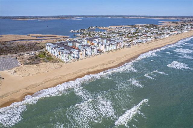 3738 Sandpiper Rd Apt 218B, Virginia Beach, VA 23456