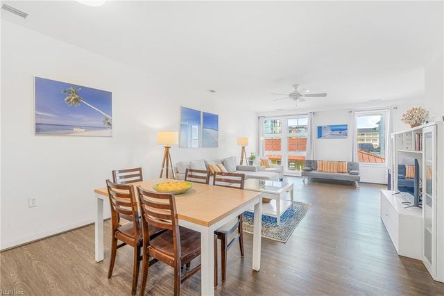 3738 Sandpiper Rd Apt 218B, Virginia Beach, VA 23456