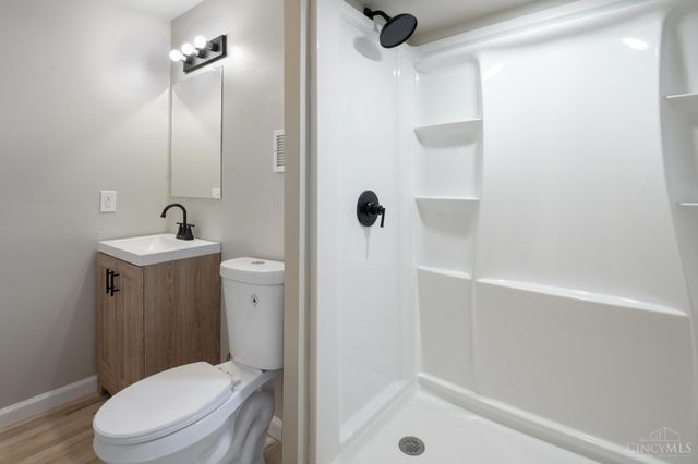 8784 Pippin Road, Colerain Twp, OH 45251