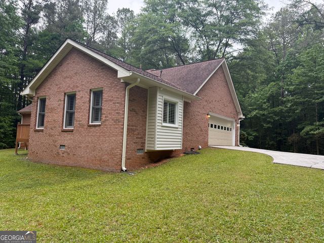 155 Thistle Lane, Fayetteville, GA 30215