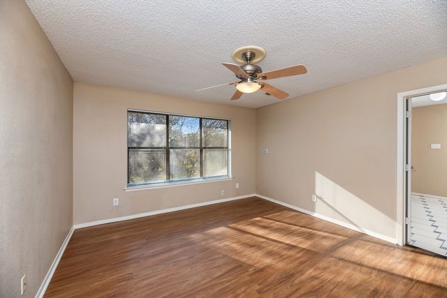 2317 Jenson Circle, Fort Worth, TX 76112