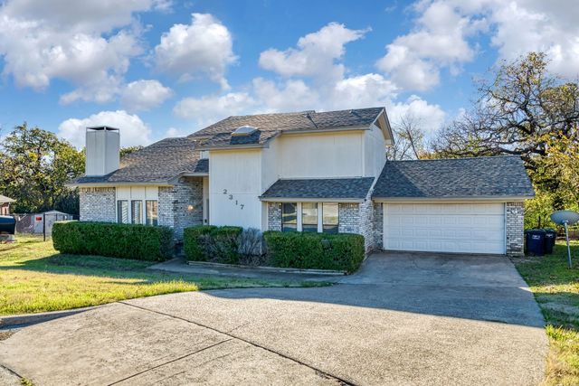 2317 Jenson Circle, Fort Worth, TX 76112