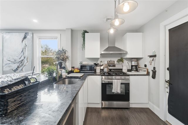 47 Andover Street, North Providence, RI 02904