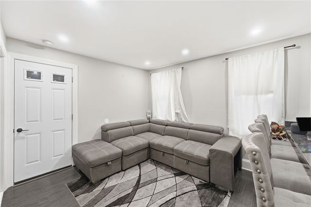 47 Andover Street, North Providence, RI 02904