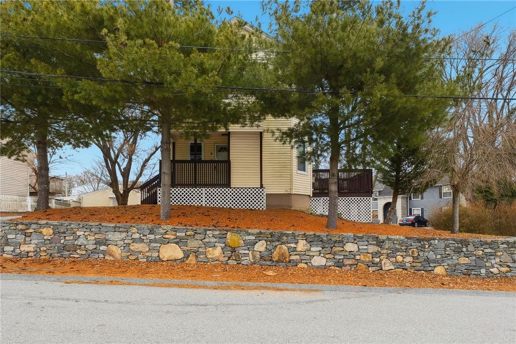 47 Andover Street, North Providence, RI 02904