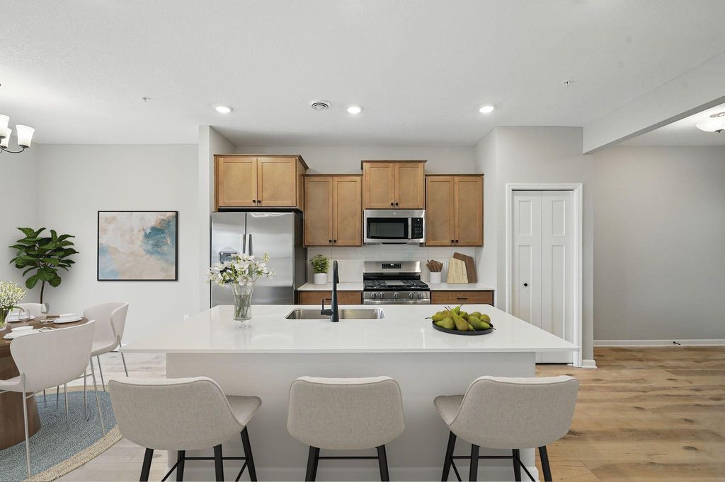 10314 Birchwood Circle, Victoria, MN 55318