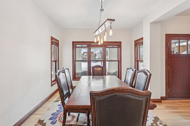 15837 Drawstone Trail, Apple Valley, MN 55124