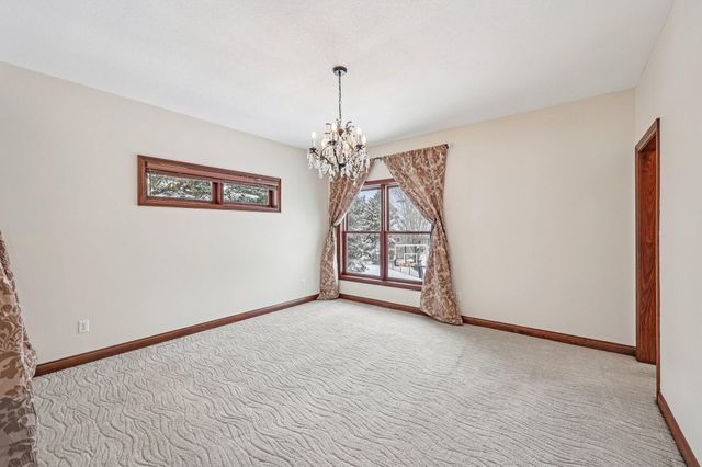 15837 Drawstone Trail, Apple Valley, MN 55124