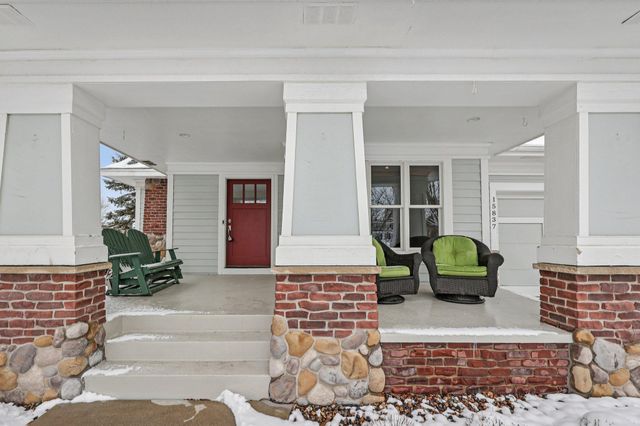 15837 Drawstone Trail, Apple Valley, MN 55124