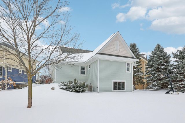 15837 Drawstone Trail, Apple Valley, MN 55124