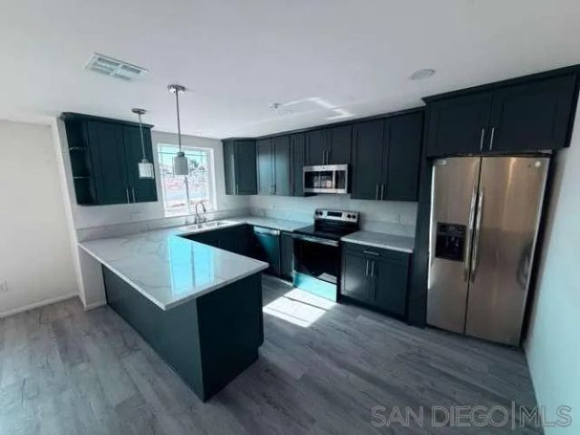 40063 176Th ST, Lake Los Angeles, CA 93591