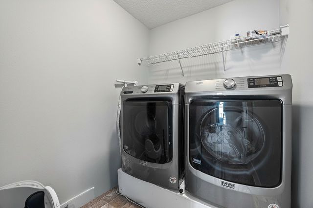 3409 Hawthorn Drive SW, Bondurant, IA 50035