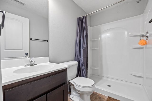 3409 Hawthorn Drive SW, Bondurant, IA 50035