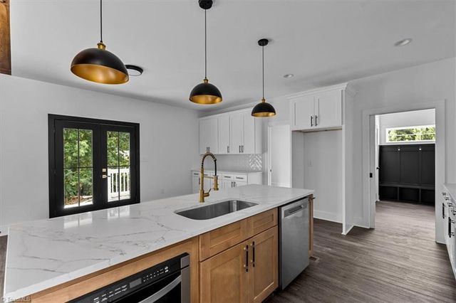 7905 Walkover Drive, Greensboro, NC 27455