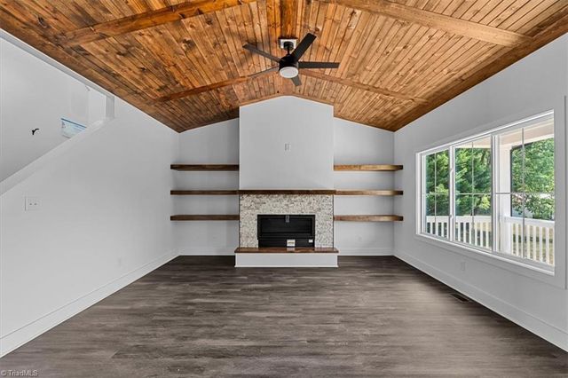 7905 Walkover Drive, Greensboro, NC 27455
