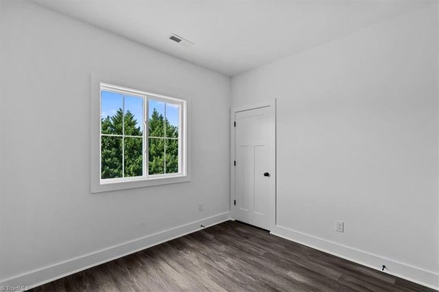 7905 Walkover Drive, Greensboro, NC 27455