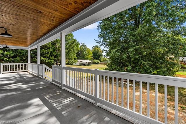 7905 Walkover Drive, Greensboro, NC 27455