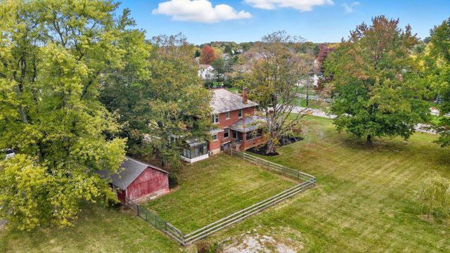 525 Gender Road, Canal Winchester, OH 43110