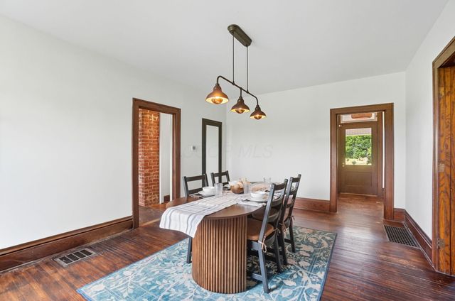 525 Gender Road, Canal Winchester, OH 43110