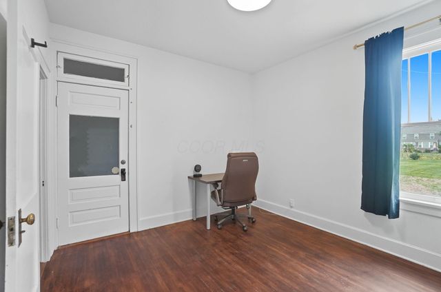 525 Gender Road, Canal Winchester, OH 43110