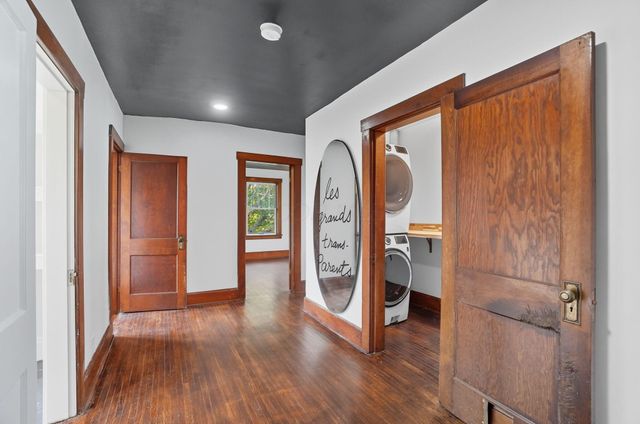 525 Gender Road, Canal Winchester, OH 43110