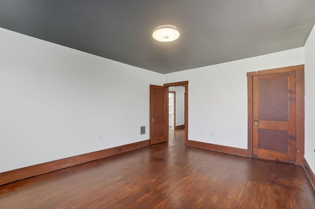 525 Gender Road, Canal Winchester, OH 43110