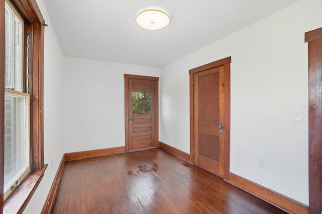 525 Gender Road, Canal Winchester, OH 43110