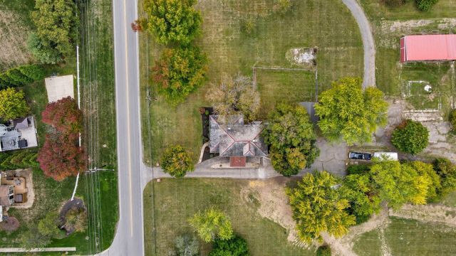 525 Gender Road, Canal Winchester, OH 43110