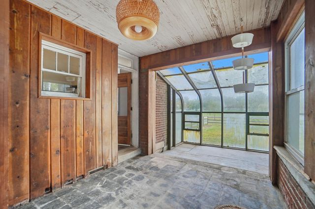 525 Gender Road, Canal Winchester, OH 43110