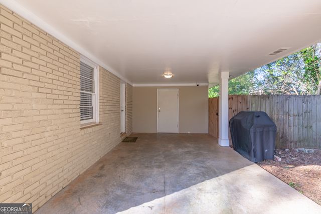 3592 Barrington Place, Decatur, GA 30032