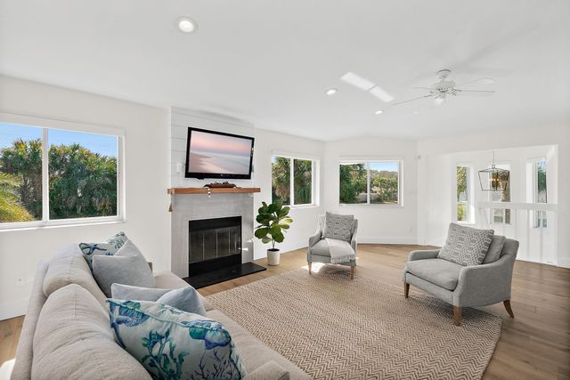 7 Sabor De Sal Rd, St Augustine, FL 32080