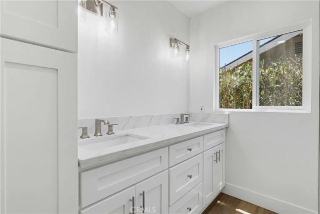 1532 E Old Badillo, Covina, CA 91724