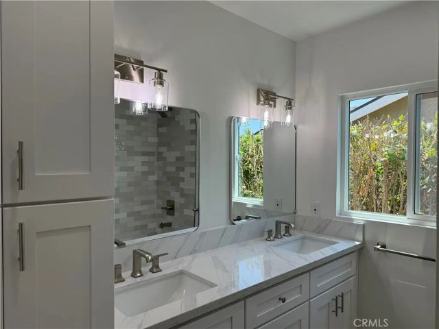 1532 E Old Badillo, Covina, CA 91724