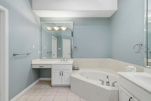 3822 Walden Estates Drive, Montgomery, TX 77356