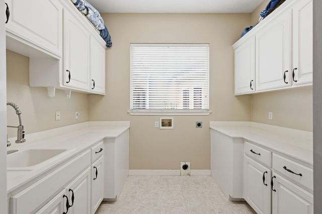 3822 Walden Estates Drive, Montgomery, TX 77356