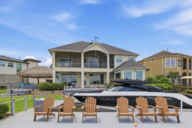 3822 Walden Estates Drive, Montgomery, TX 77356